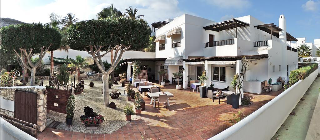 Hotel Las Calas Агуа Амарга Екстериор снимка