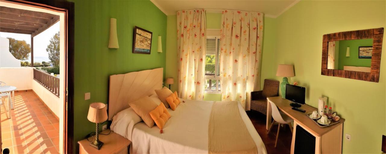 Hotel Las Calas Агуа Амарга Екстериор снимка