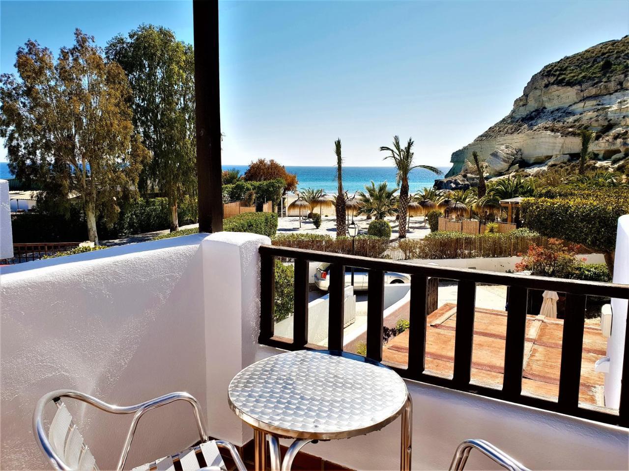 Hotel Las Calas Агуа Амарга Екстериор снимка